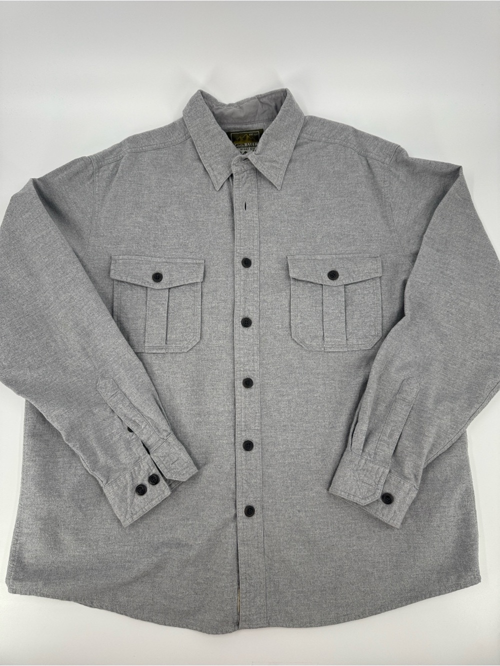 Eddie Bauer Gray Button-Up 100% Cotton Shirt Size XL